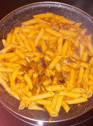 Macarrones con Berenjenas y Champiñones Macarrones con Berenjenas y Champiñones