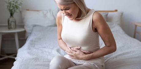 Dolor abdominal en mujer