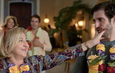 AMOR DE MADRE (España, 2022) Comedia