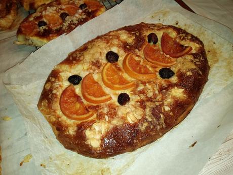 COCA DE SAN JUAN DE QUESO CREMA COCA DE SAN JUAN DE QUESO CREMA