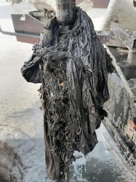 A marchas forzadas realiza INTERAPAS programa de desazolve