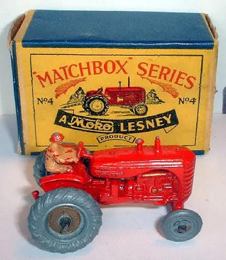 Triumph con sidecar y Dodge Kew con caja de madera de Matchbox #4 Triumph con sidecar y Dodge Kew con caja de madera de Matchbox #4