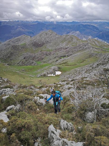 Moncuevo,Pelitrón y Champaza desde Bermiego Moncuevo,Pelitrón y Champaza desde Bermiego