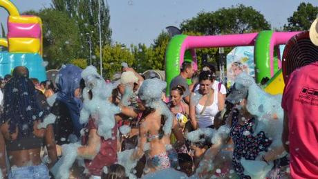 La Fiesta de la Espuma vuelve a Parque Corredor