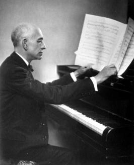 14444704766715 Manuel de Falla