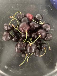 BIZCOCHO DE CEREZAS Y VAINILLA