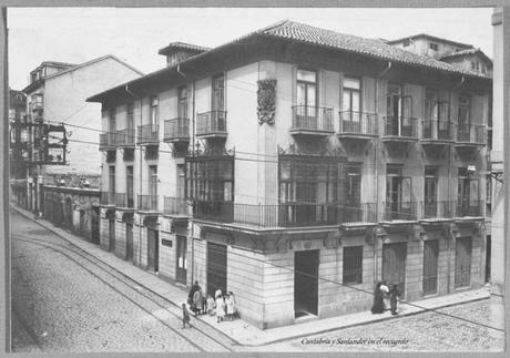 Casa donde vivió Don Marcelino Sanz de Sautuola