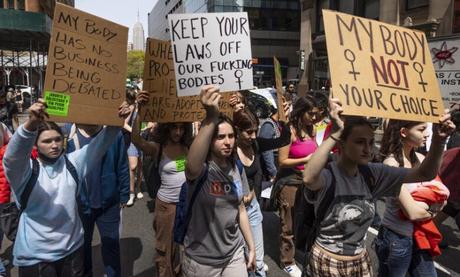 Decidir sobre tu cuerpo, un derecho en tela de juicio