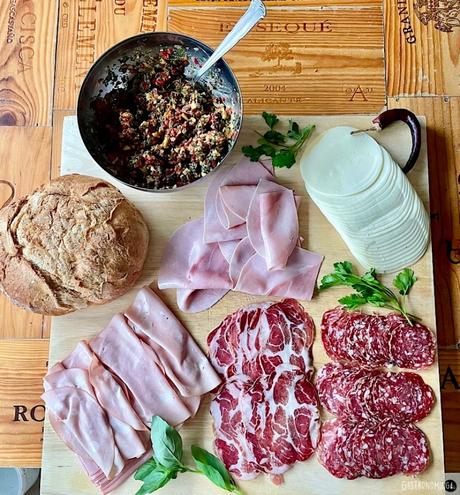 Muffuletta, el sándwich italoamericano que enamora desde el primer mordisco