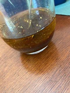 ENSALADA CON POLLO, PIÑA Y AGUACATE