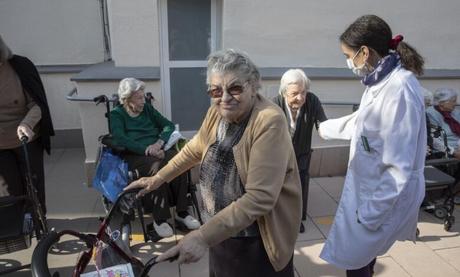 Gobierno y CCAA aprueban el nuevo modelo de residencias