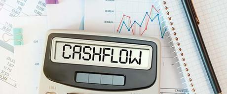 ¿Cómo se calcula el cash flow de una empresa?