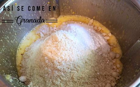 Pastel de almendra y naranja