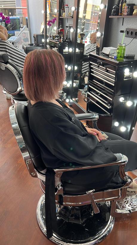 FABRIK Barber Shop & Tatoo , Peluquería vegana y moda en un único espacio 6 FABRIK Barber Shop & Tatoo , Peluquería vegana y moda en un único espacio 6