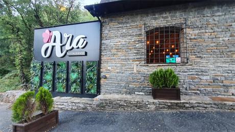 Sobrarbe con niños. Camping Boltaña alojamiento ideal para familias cerca de Aínsa, Huesca