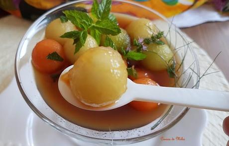 Copa de melón con menta fresca