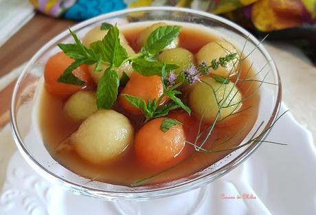 Copa de melón con menta fresca