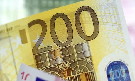 La guia definitiva de Hacienda para solicitar la  ayuda de 200 euros: todas las claves para obtener este cheque