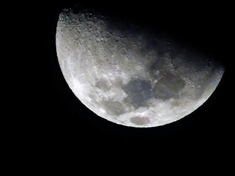 Sesión lunática. Sesión lunática.