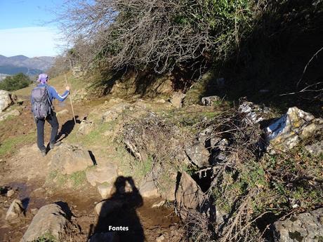 Las Agüeras-Villaorille/Viḷḷuriche-La Cueva la Canal-Picu Mayor-La Furacá