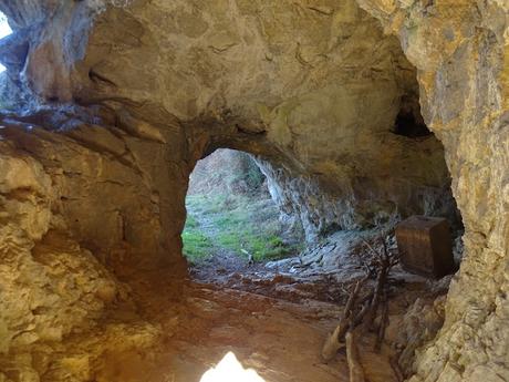 Las Agüeras-Villaorille/Viḷḷuriche-La Cueva la Canal-Picu Mayor-La Furacá