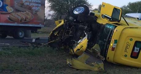 Accidente en la carretera Matehuala desata 12 horas de caos vial