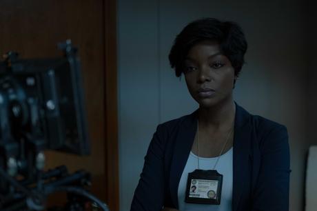 Telemundo Internacional estrena «Decisiones: Unos Ganan y Otros Pierden» TV_DGP01_BehindTheScenes_Abandonada_1-1703571