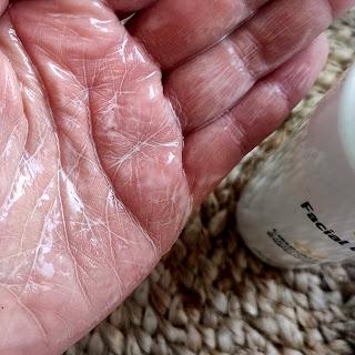 Dos limpiadoras de Mercadona: cuál te conviene elegir.