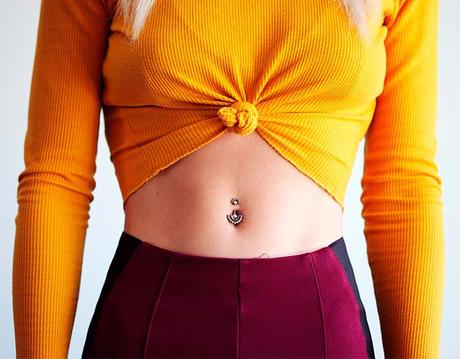 7 cuidados de un piercing en el ombligo