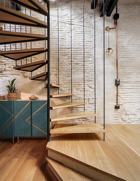 delikatissen vivienda sevilla triplex decoración tragaluz scandinavian industrial salón terraza abierto patio interior redondo modern sevilla apartment ladrillo visto edificio renovado sevilla cristales redondos delikatissen vivienda sevilla triplex decoración tragaluz scandinavian industrial salón terraza abierto patio interior redondo modern sevilla apartment ladrillo visto edificio renovado sevilla cristales redondos