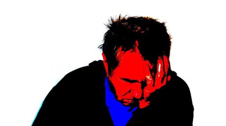 Le tengo una mala noticia Le tengo una mala noticia