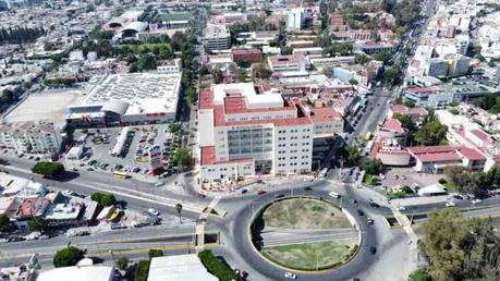 Gallardo pone en marcha nueva área de urgencias del Hospital Central