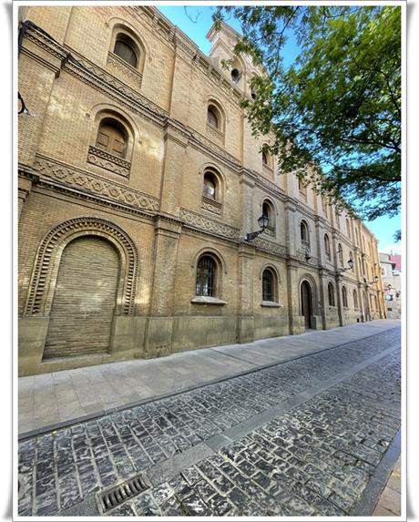 Huesca, la puerta de los Pirineos