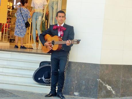 ¡FELICES VACACIONES!