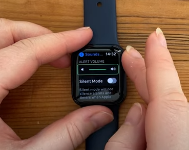 Cómo subir y bajar el volumen de tu Apple Watch