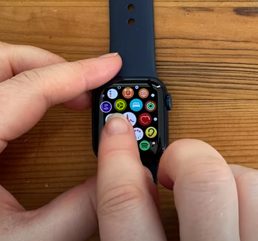 Cómo subir y bajar el volumen de tu Apple Watch