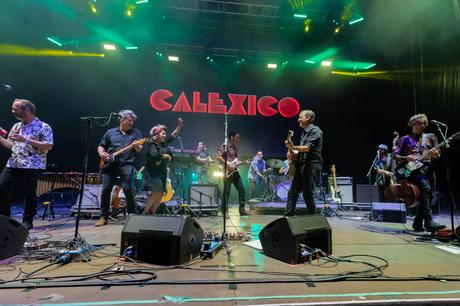 Calexico + Asaf Avidan (2022) Noches del Botánico. Madrid