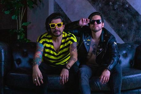 Moshtaza presenta ‘Siempre como culebra’ junto a xCrisx Edge Moshtaza presenta ‘Siempre como culebra’ junto a xCrisx Edge