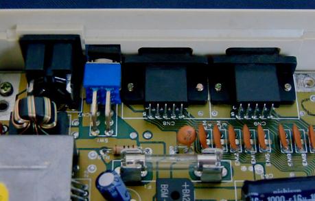 Commodore 64C: Electrónica Commodore 64C: Electrónica