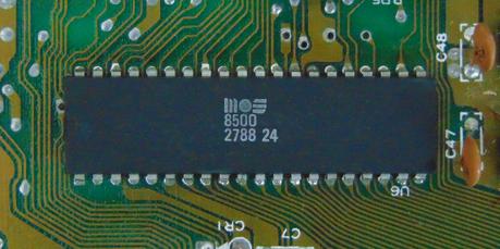 Commodore 64C: Electrónica Commodore 64C: Electrónica