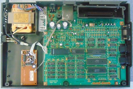 Toshiba MSX HX-10 64K: Electrónica Toshiba MSX HX-10 64K: Electrónica