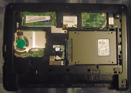 Apertura de Portátiles Pequeños Apertura de Portátiles Pequeños