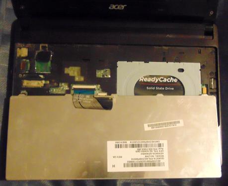 Apertura de Portátiles Pequeños Apertura de Portátiles Pequeños