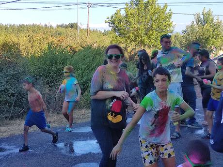 Tarde Multicolor en el día grande de las fiestas de Santa Ana en Cabañas Raras 26