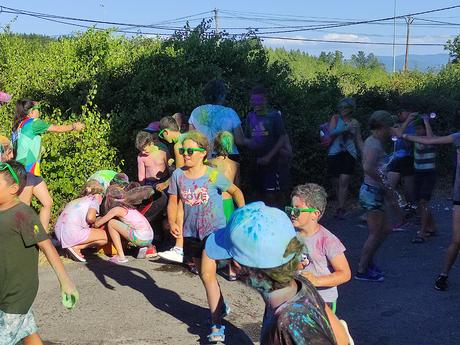 Tarde Multicolor en el día grande de las fiestas de Santa Ana en Cabañas Raras 27