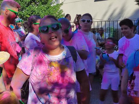 Tarde Multicolor en el día grande de las fiestas de Santa Ana en Cabañas Raras 10