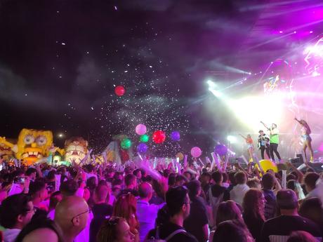 La Orquesta Panorama congregó a miles de personas en su visita a Cabañas Raras 42