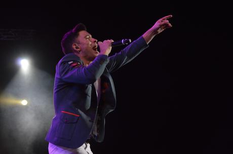 La Orquesta Panorama congregó a miles de personas en su visita a Cabañas Raras 90