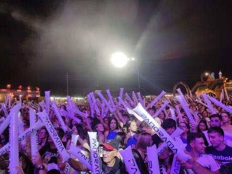 La Orquesta Panorama congregó a miles de personas en su visita a Cabañas Raras 38