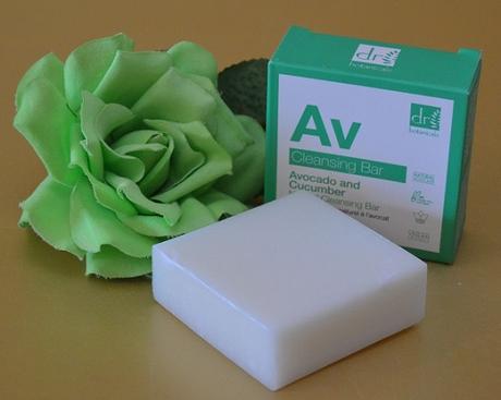 El Jabón “Avocado & Cucumber Natural Cleansing Bar” de DR. BOTANICALS El Jabón “Avocado & Cucumber Natural Cleansing Bar” de DR. BOTANICALS
